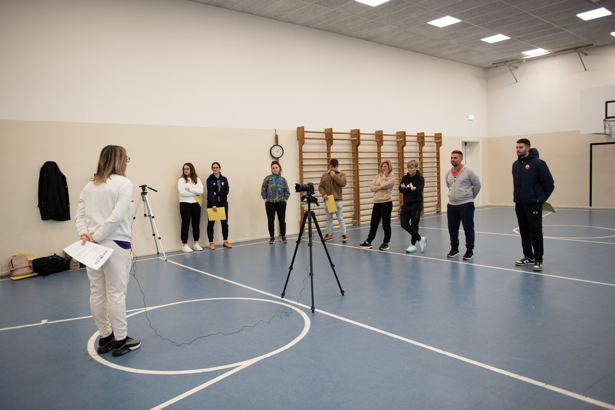 Docenti in palestra durante un corso di formazione
